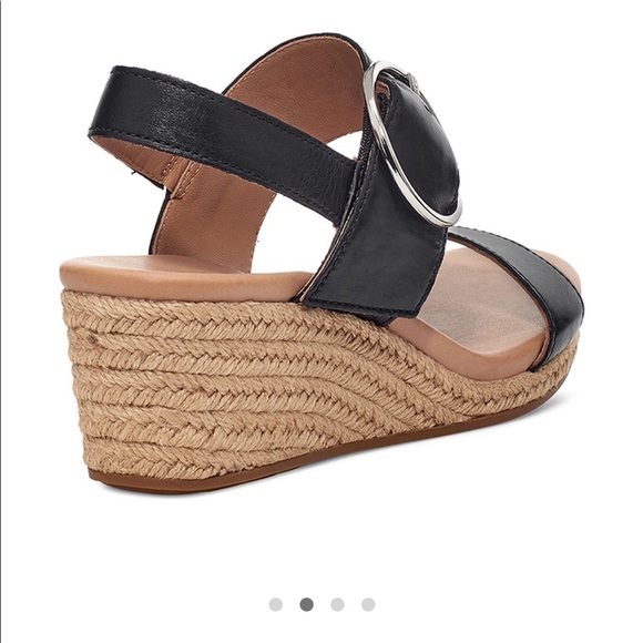 Sz38(7.5)⭐️NWT UGG Navee Black Leather Wedge Espadrille Sandals - Picture 9 of 10